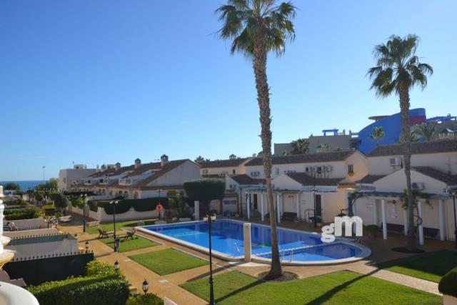 Venta de chalet en Orihuela Costa
