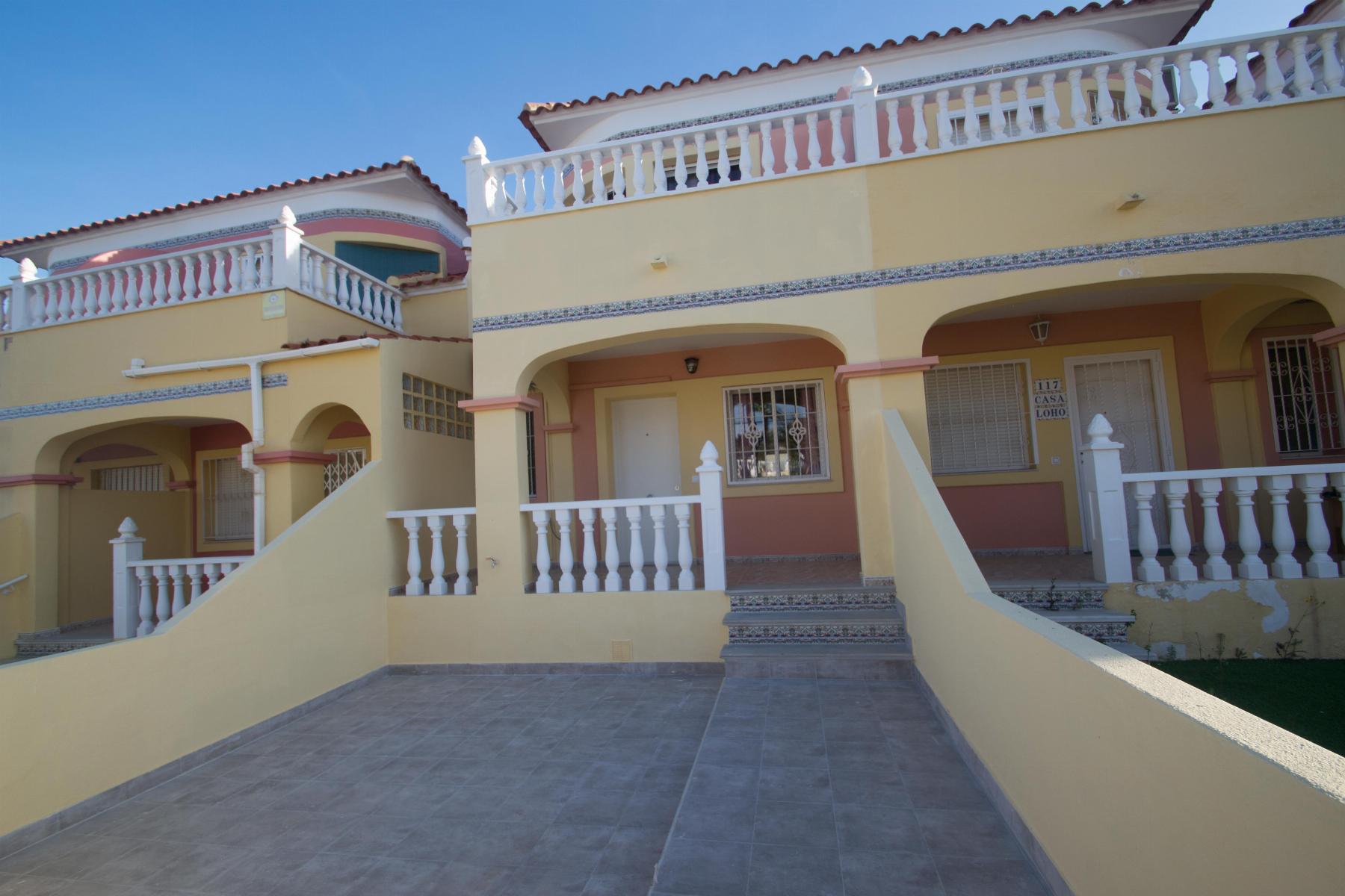 Venta de chalet en Orihuela Costa