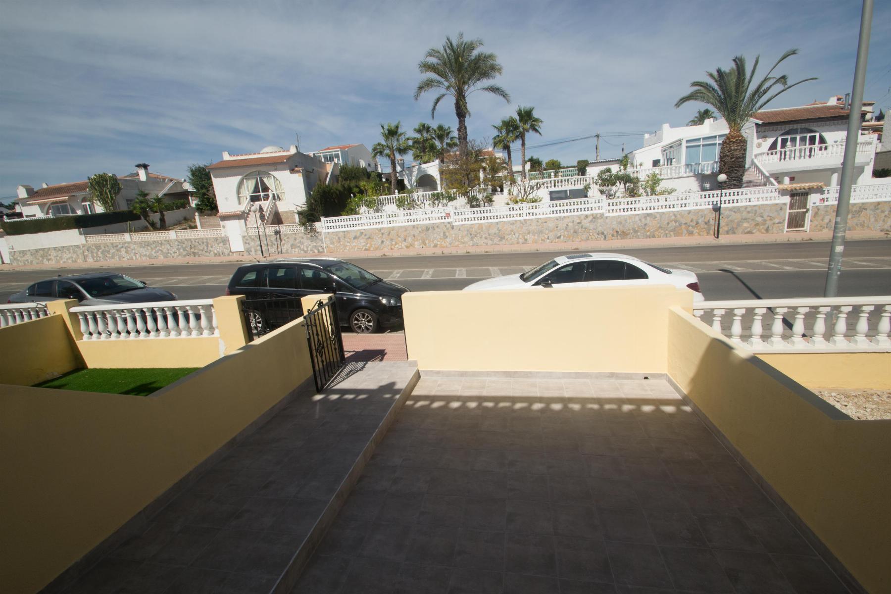 For sale of chalet in Orihuela Costa