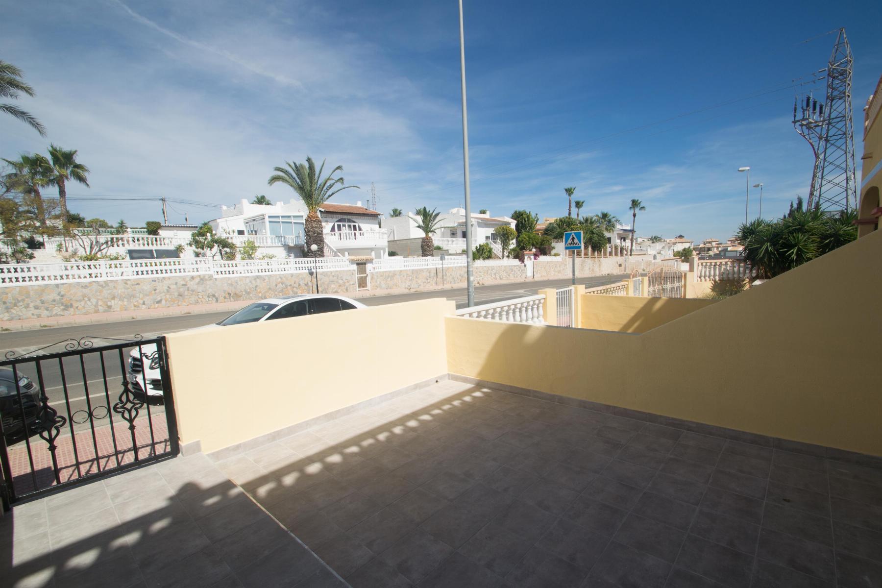 For sale of chalet in Orihuela Costa
