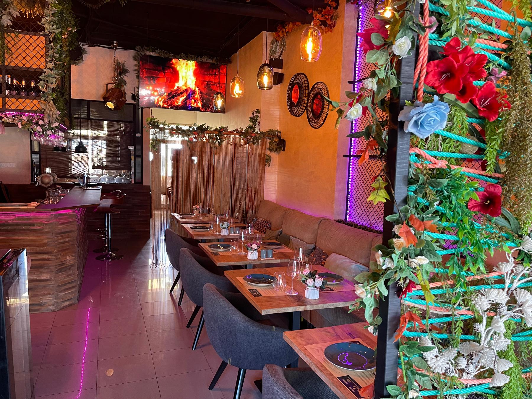 For sale of commercial in Orihuela Costa