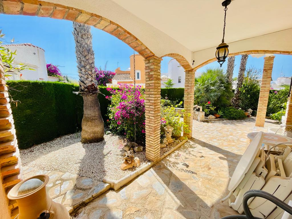 Venta de chalet en Orihuela Costa