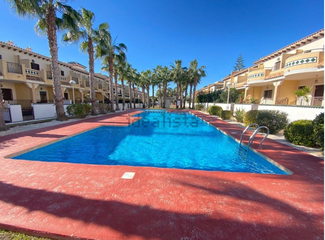 Venta de chalet en Rojales