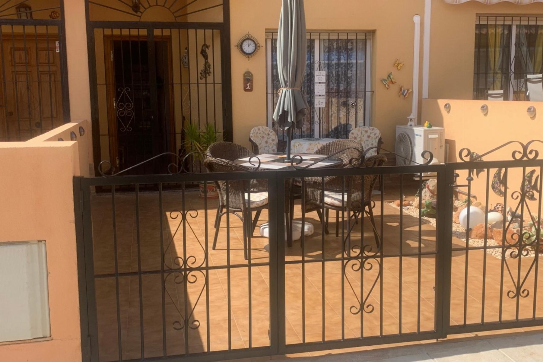 For sale of chalet in Orihuela Costa