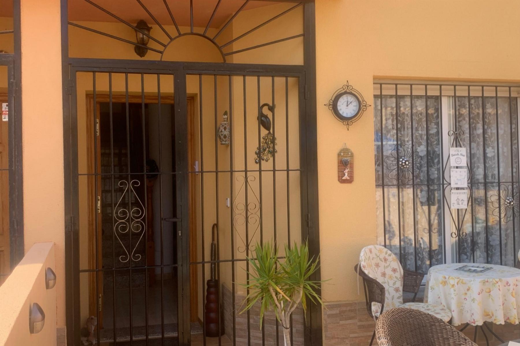 For sale of chalet in Orihuela Costa