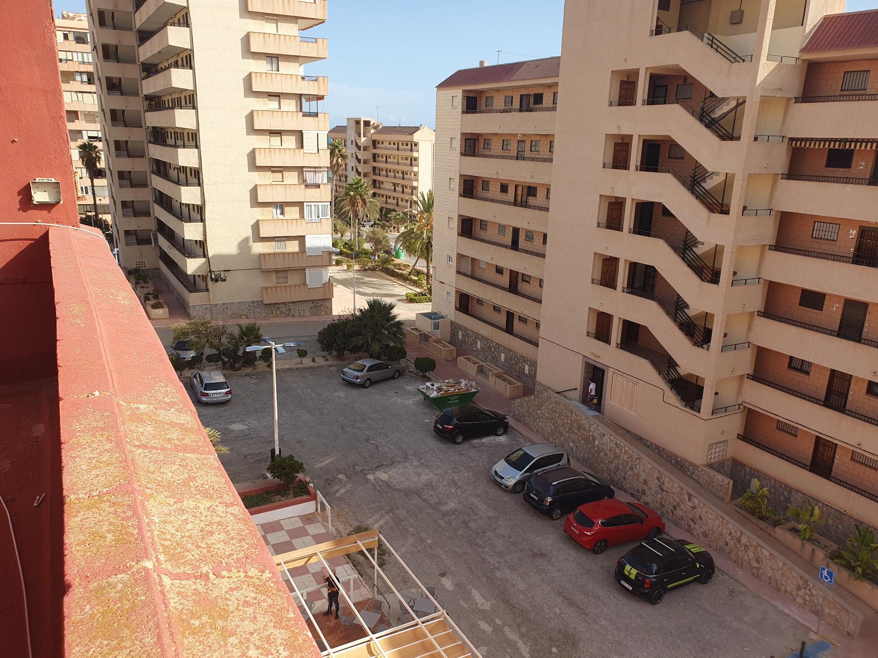 For rent of commercial in Torrevieja