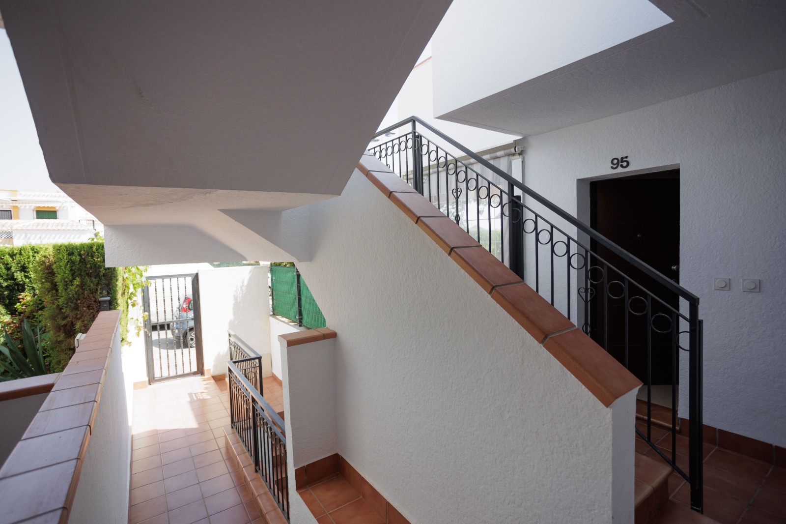 Entry/Exit
