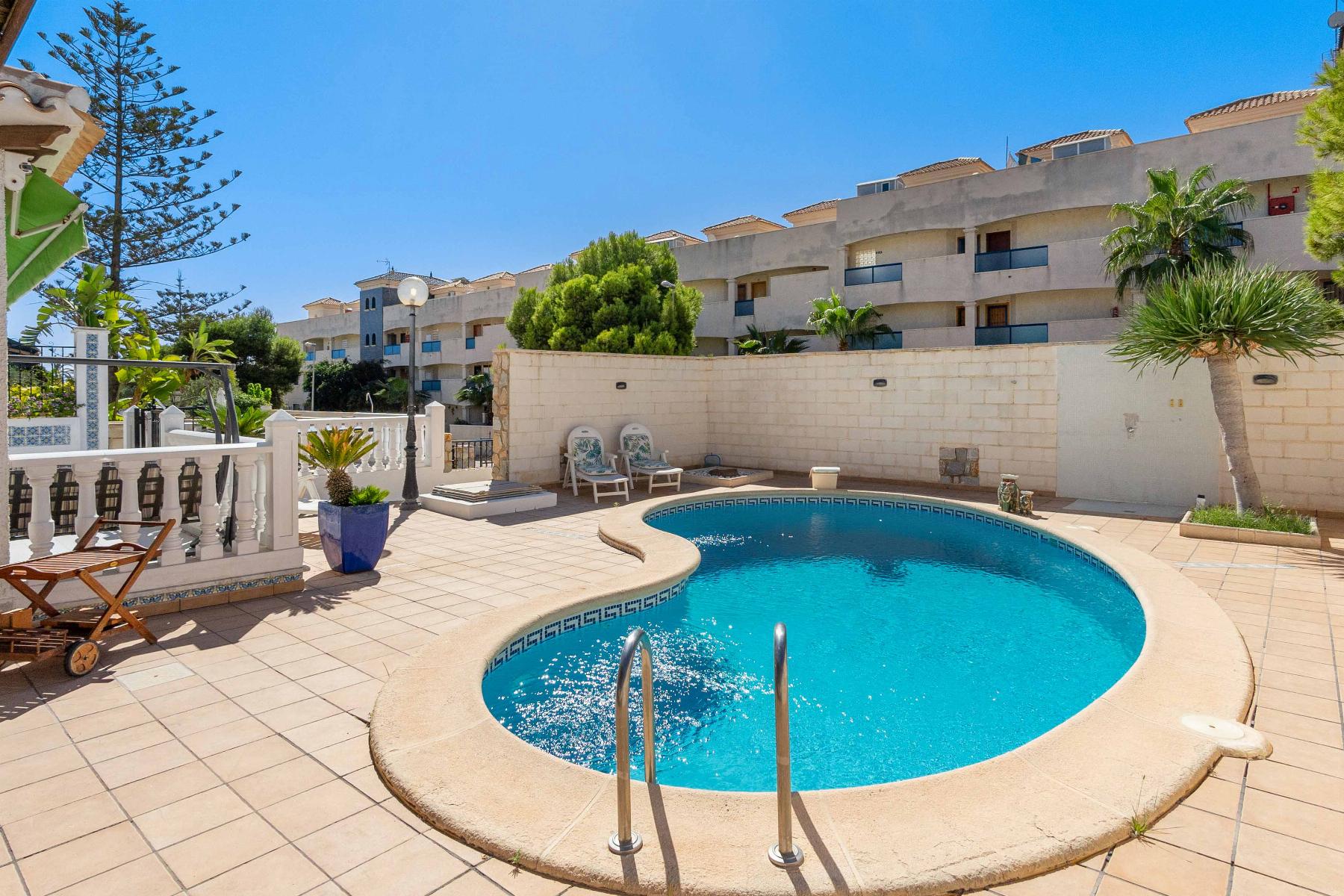For sale of chalet in Orihuela Costa