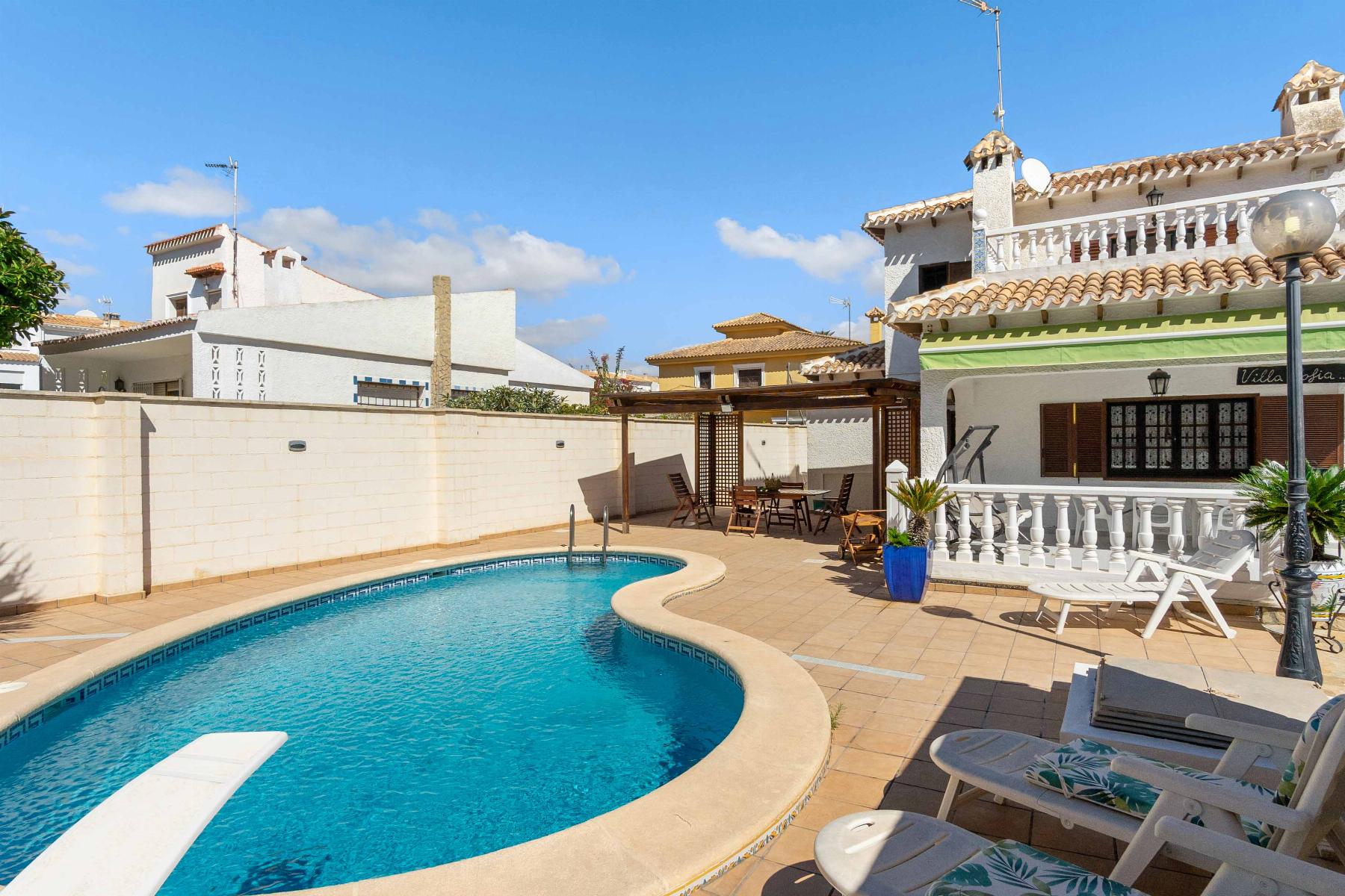 For sale of chalet in Orihuela Costa