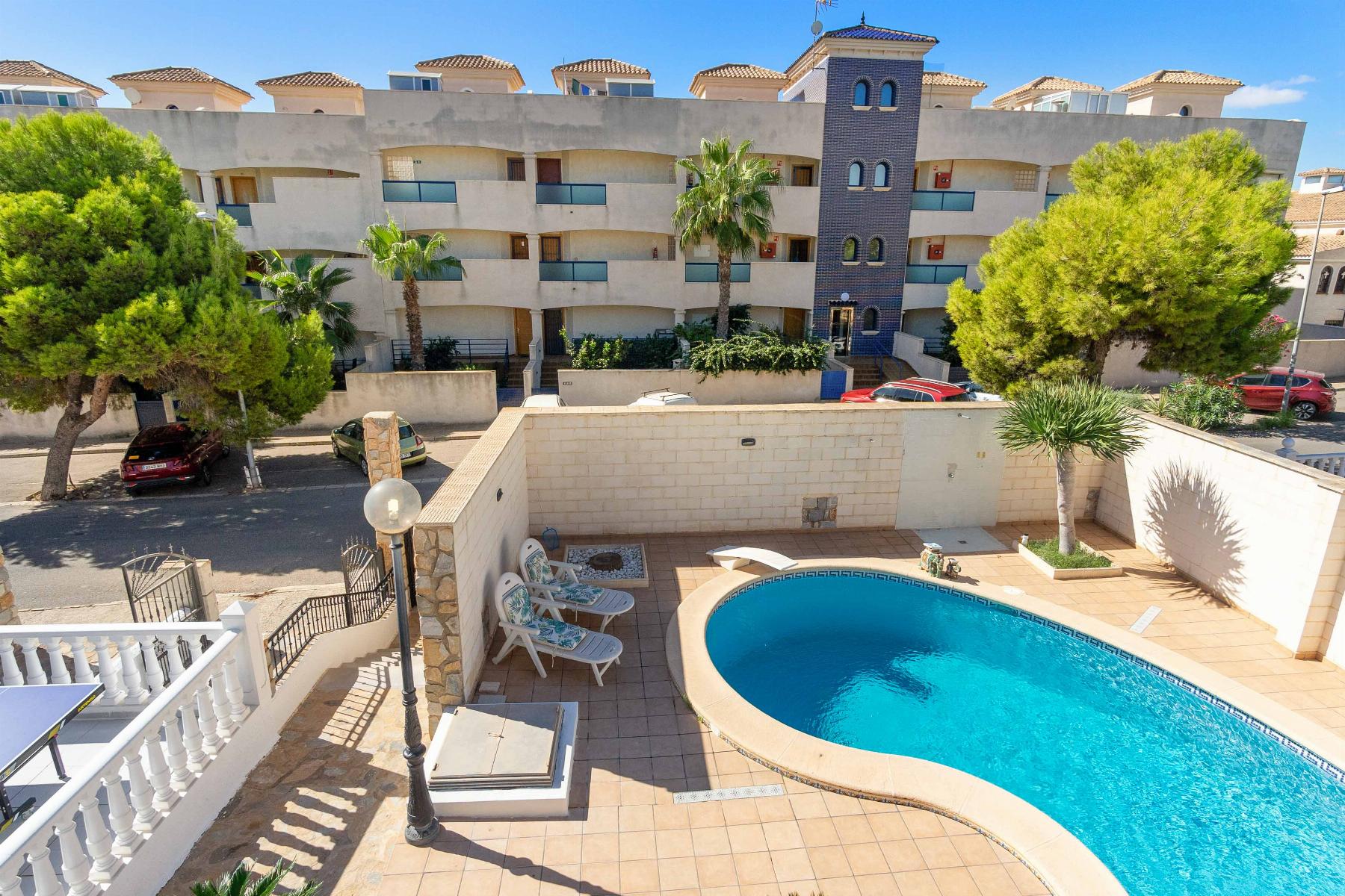 For sale of chalet in Orihuela Costa