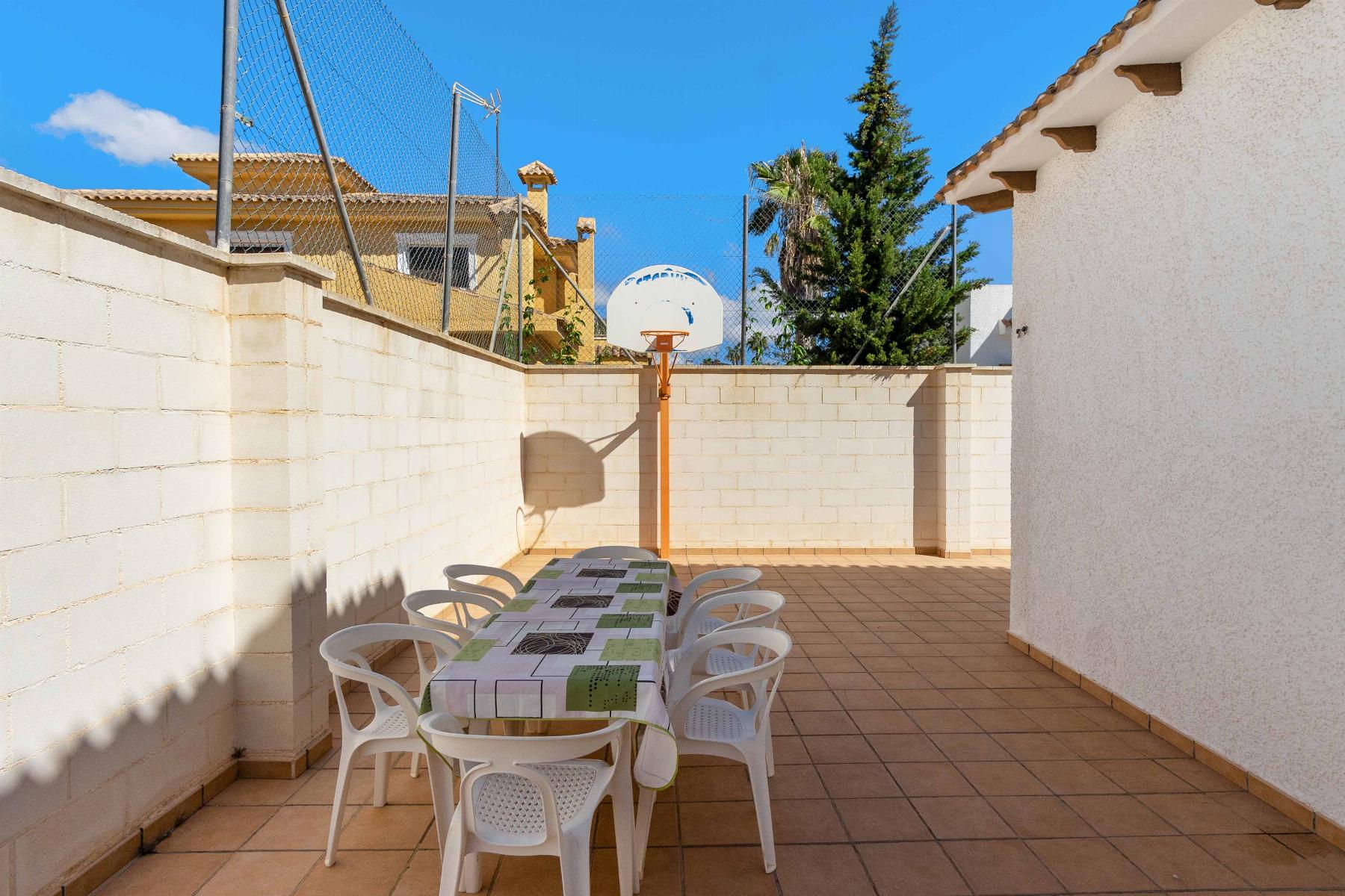 For sale of chalet in Orihuela Costa