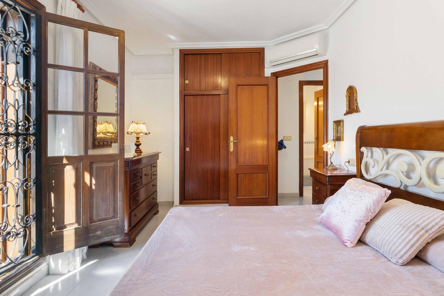 For sale of chalet in Orihuela Costa