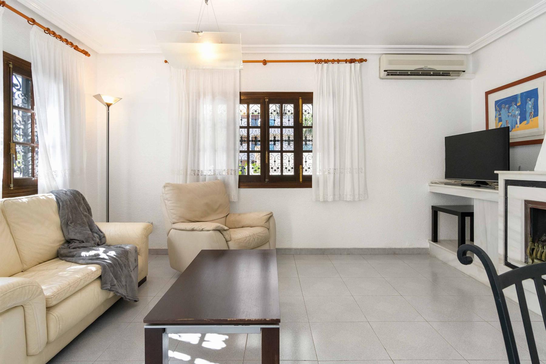 For sale of chalet in Orihuela Costa