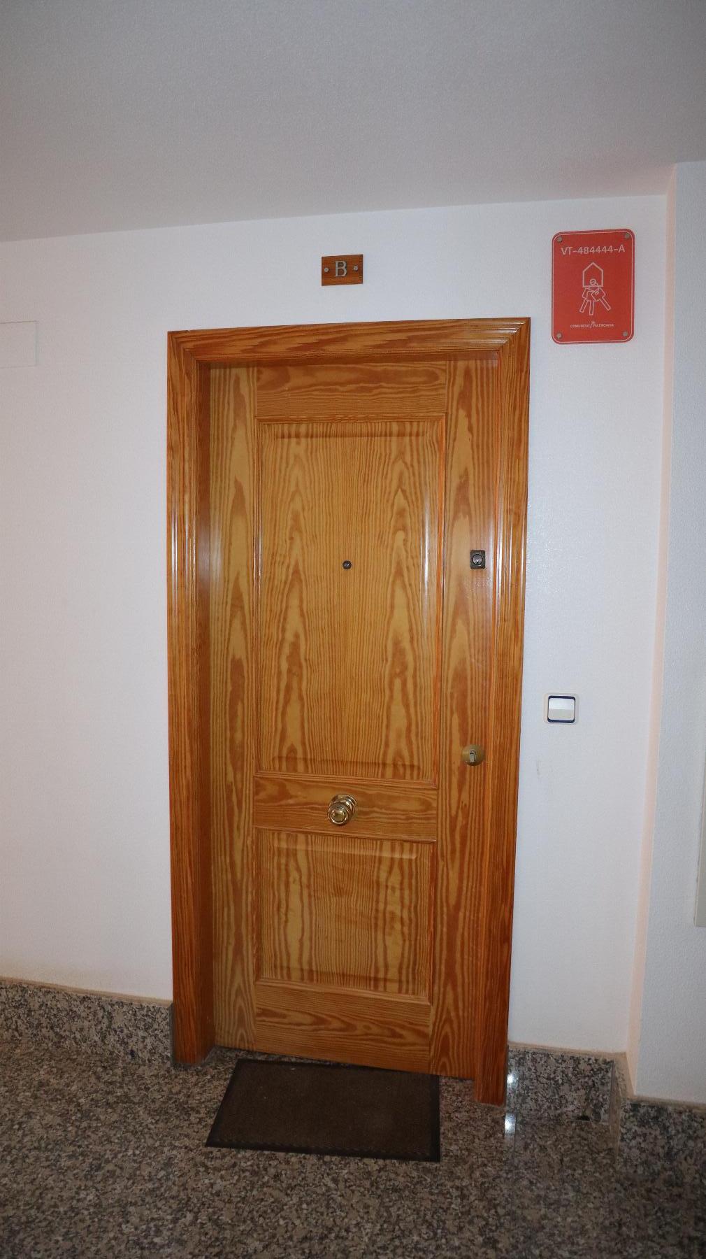 For sale of apartment in Orihuela Costa