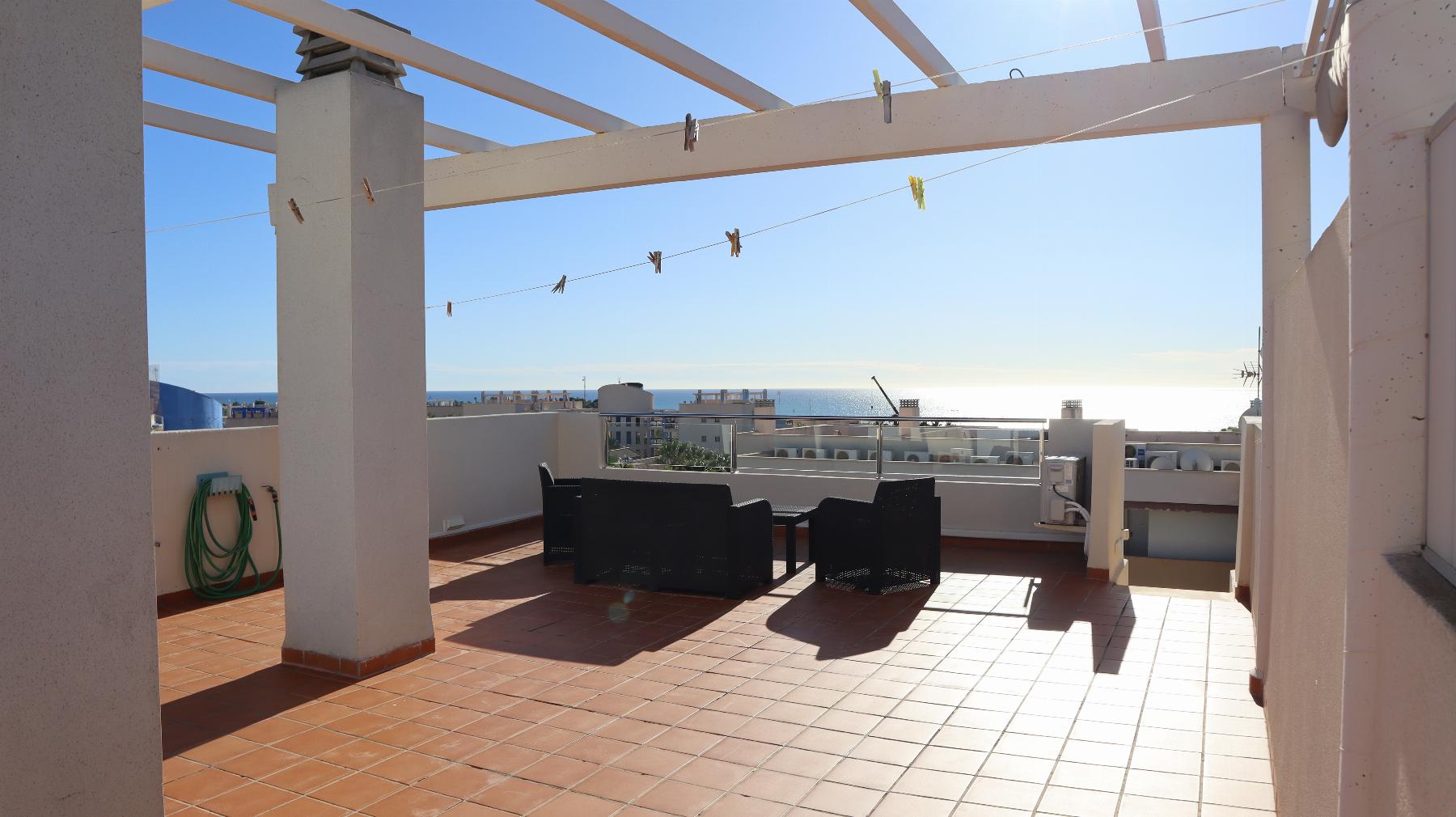 For sale of penthouse in Orihuela Costa
