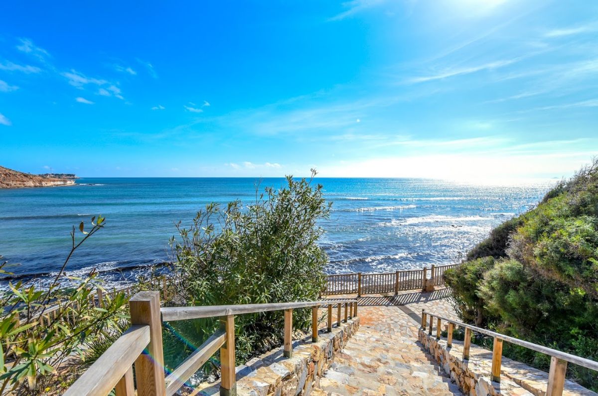 For sale of apartment in Orihuela Costa