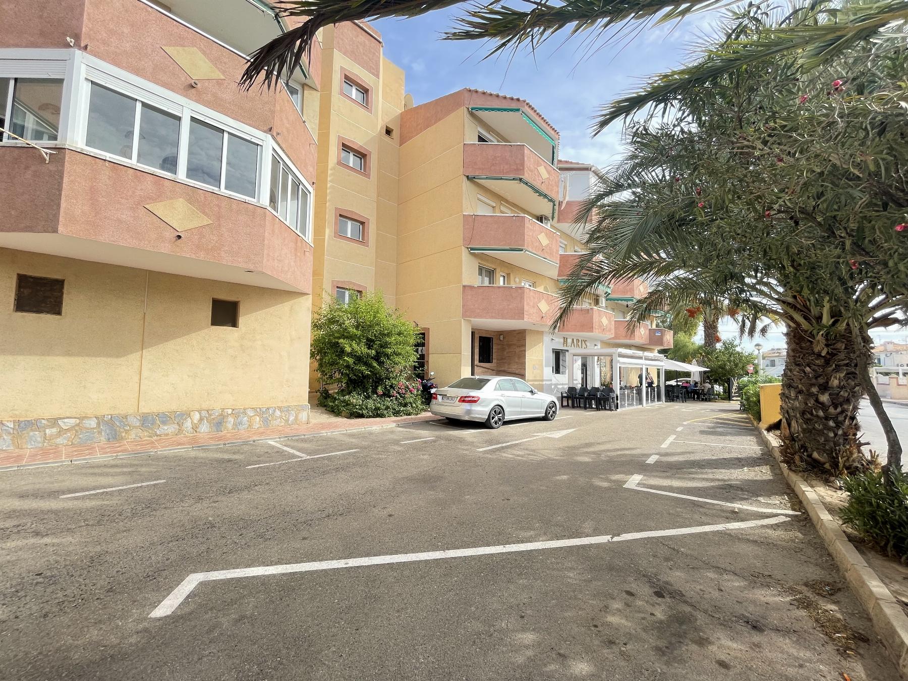 For sale of apartment in Orihuela Costa
