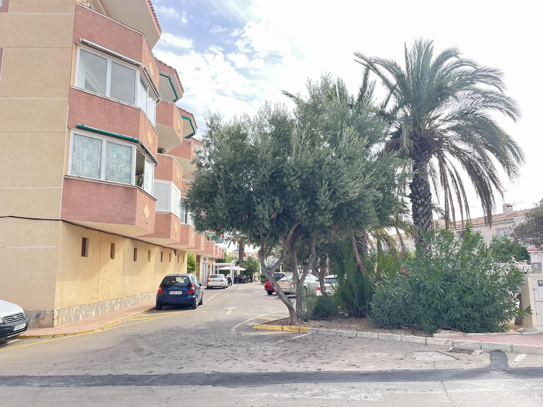 For sale of apartment in Orihuela Costa