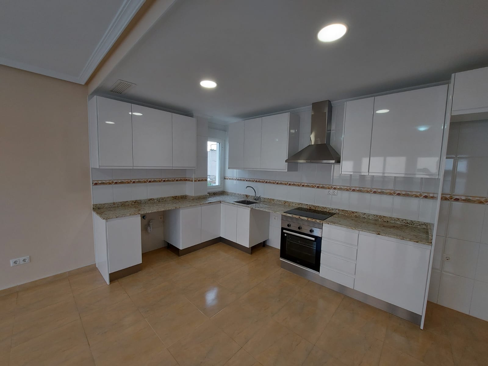 For sale of apartment in Santa Pola