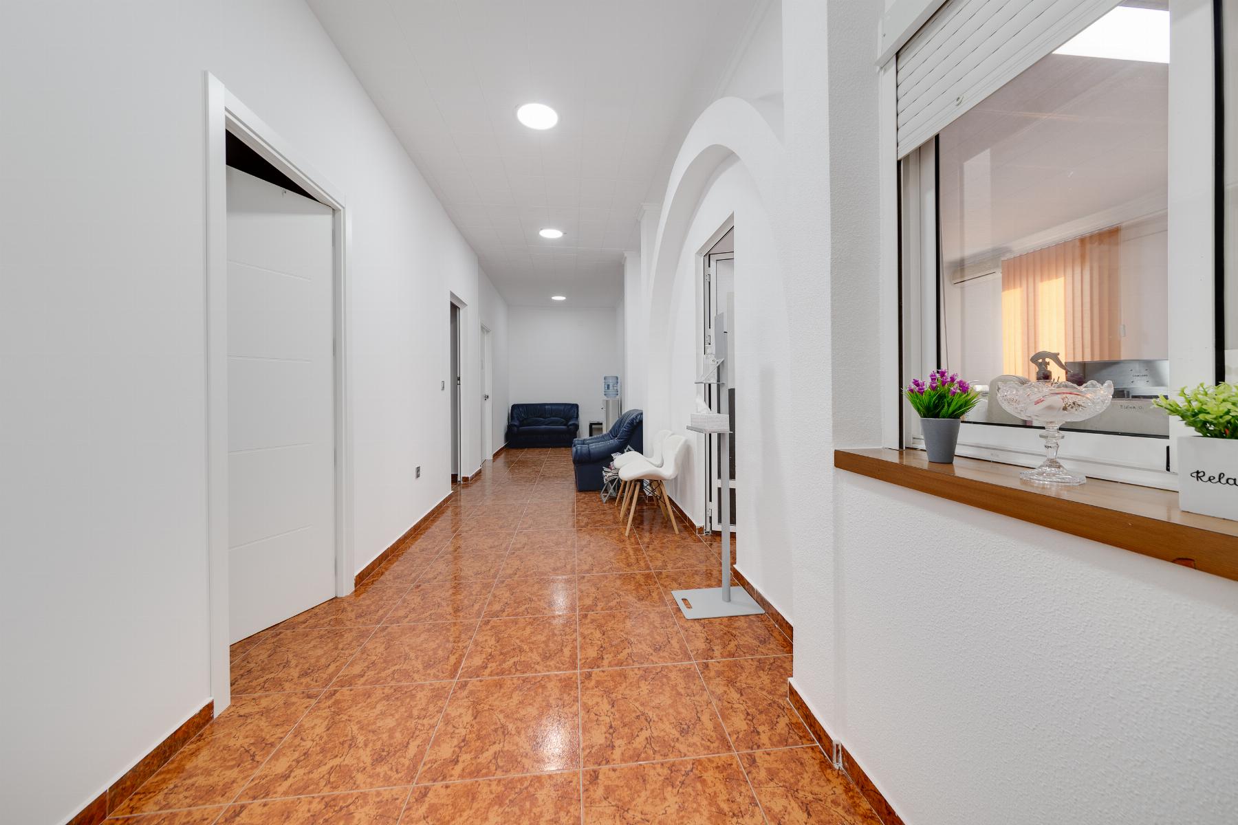 For rent of office in Torrevieja