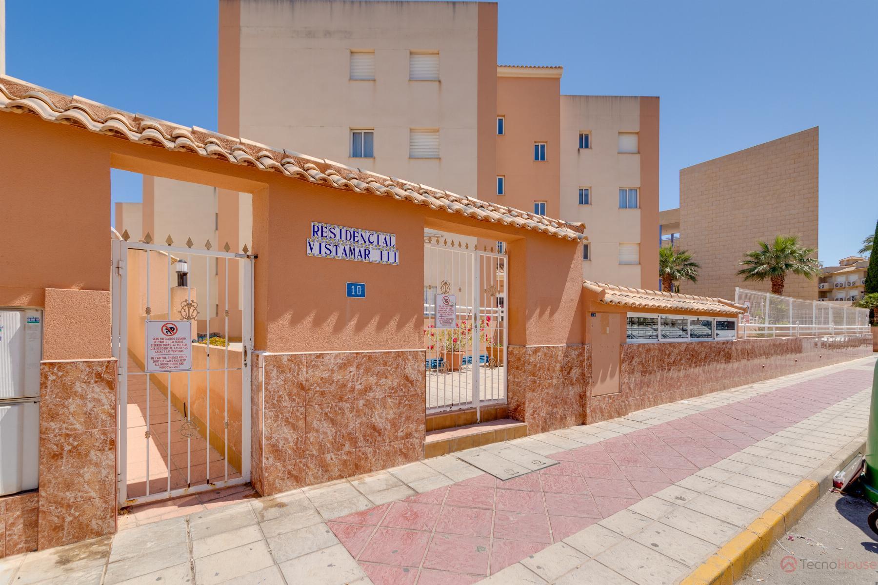 For rent of apartment in Orihuela Costa