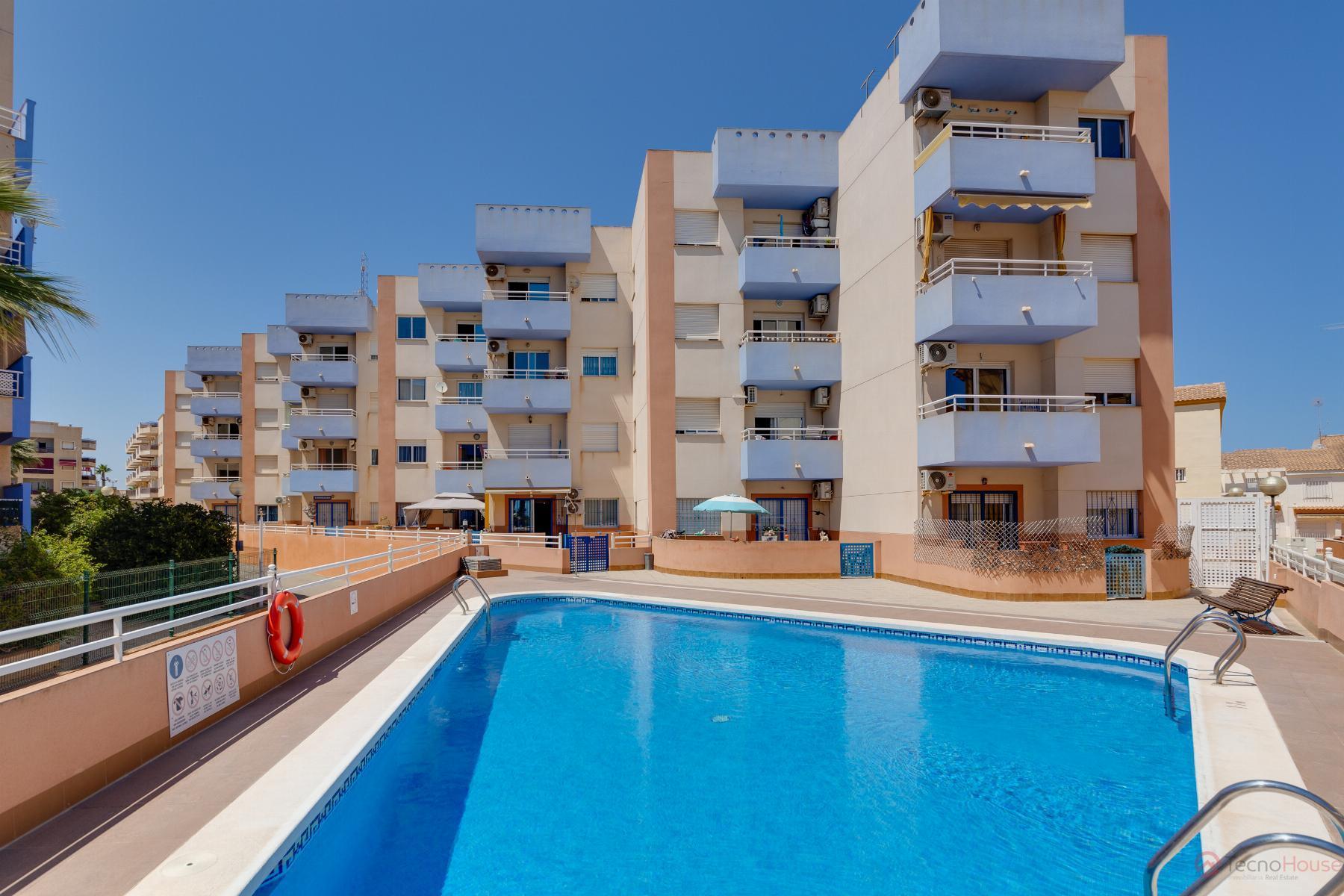 For rent of apartment in Orihuela Costa