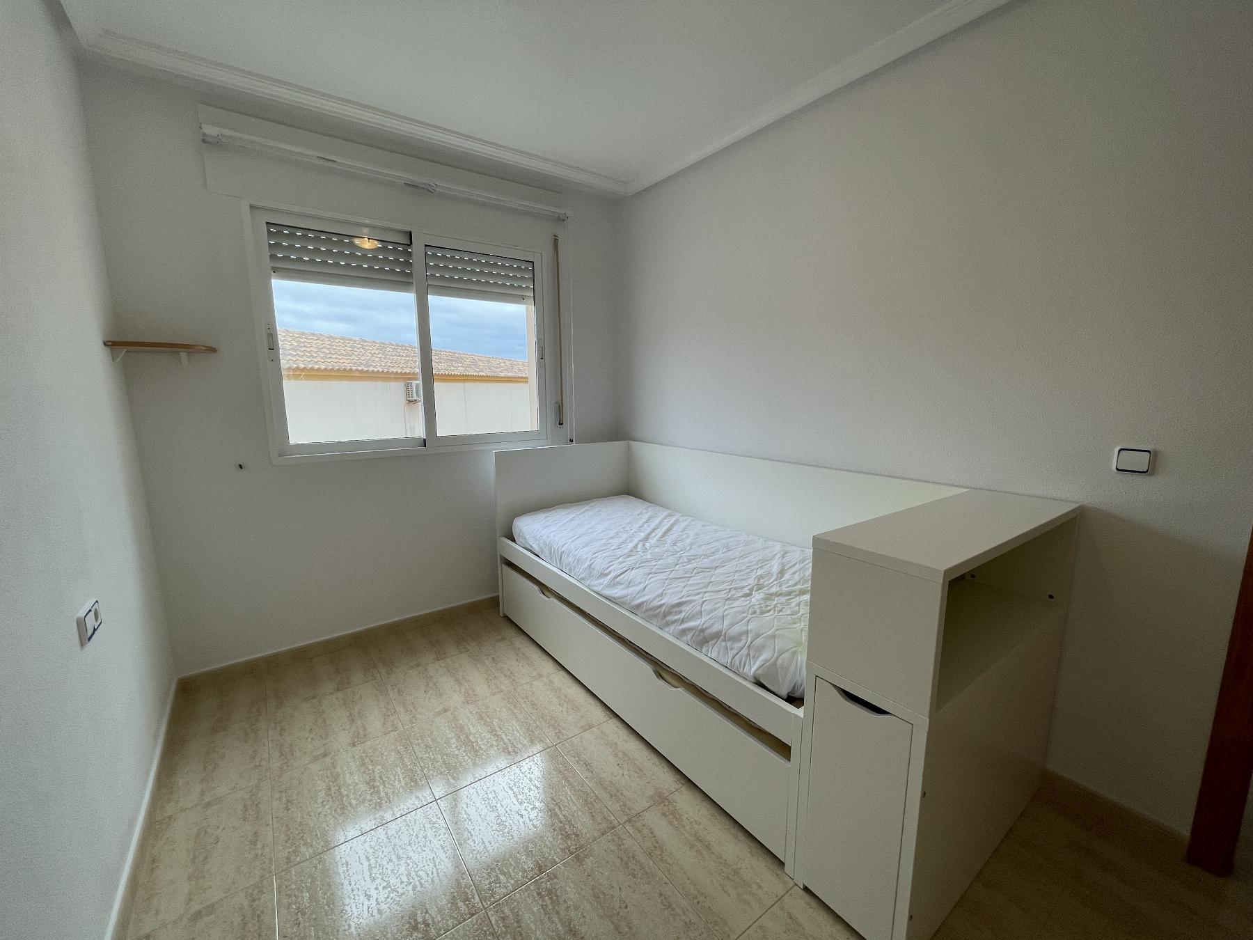 For rent of apartment in Orihuela Costa
