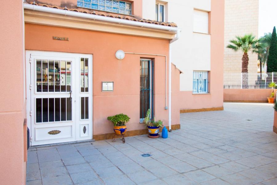 For rent of apartment in Orihuela Costa