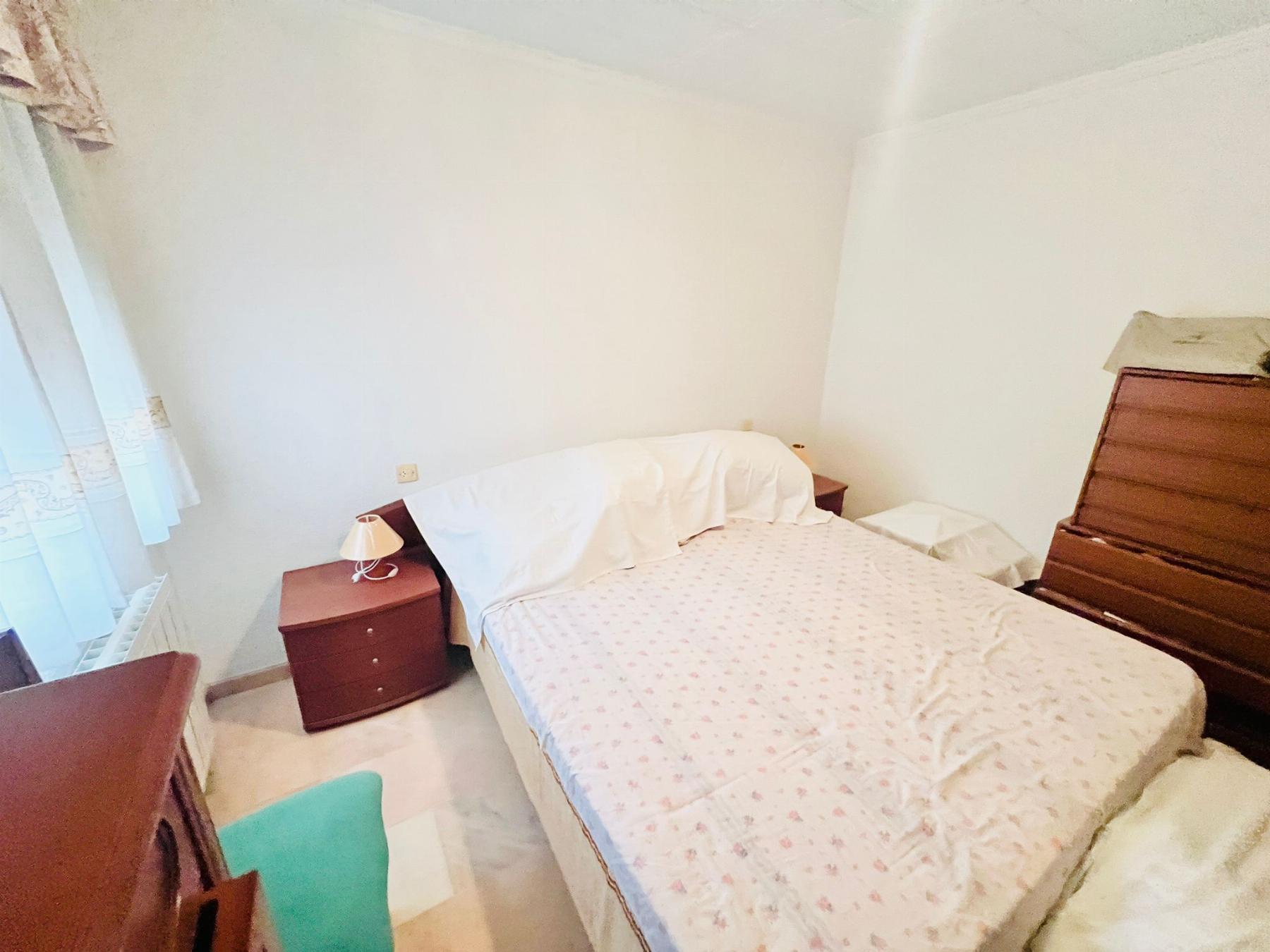 For sale of villa in Pilar de la Horadada