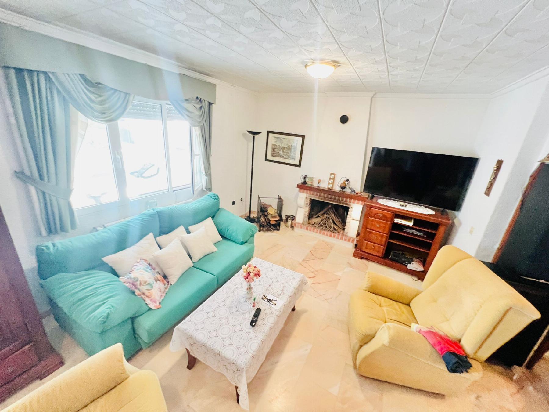 For sale of villa in Pilar de la Horadada