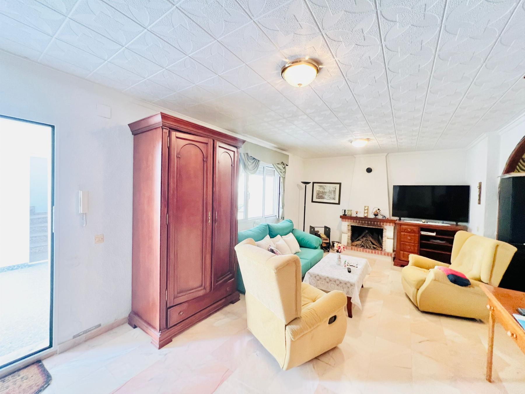 For sale of villa in Pilar de la Horadada