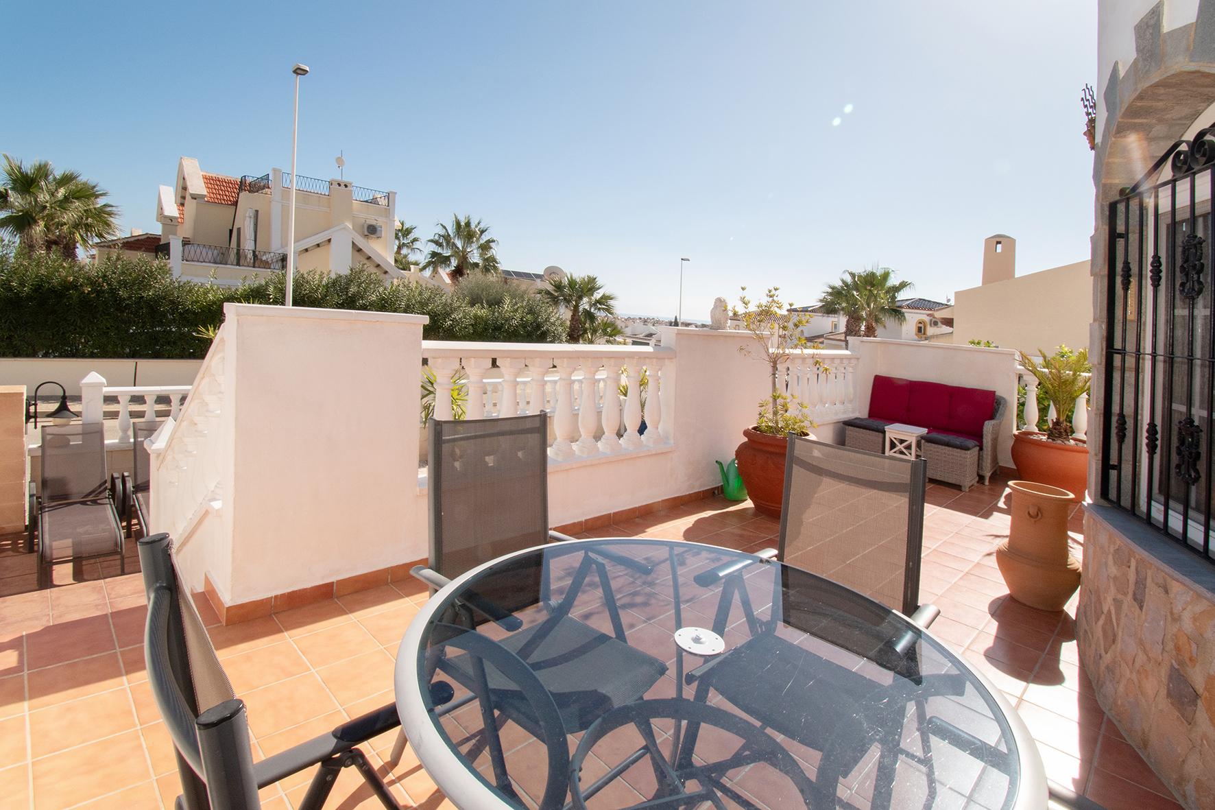 Venta de chalet en Orihuela Costa