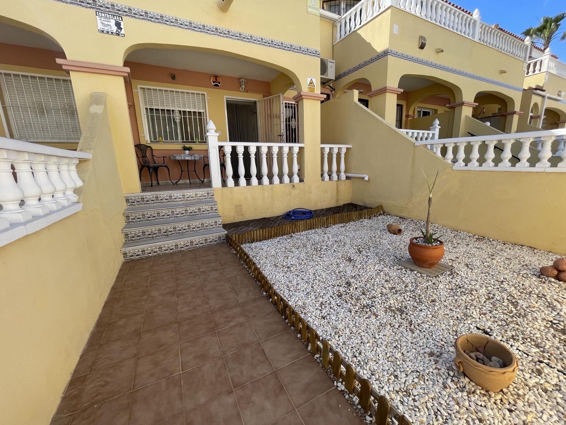 Venta de chalet en Orihuela Costa