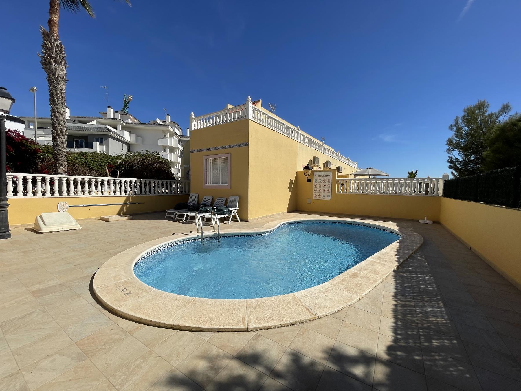 For sale of chalet in Orihuela Costa