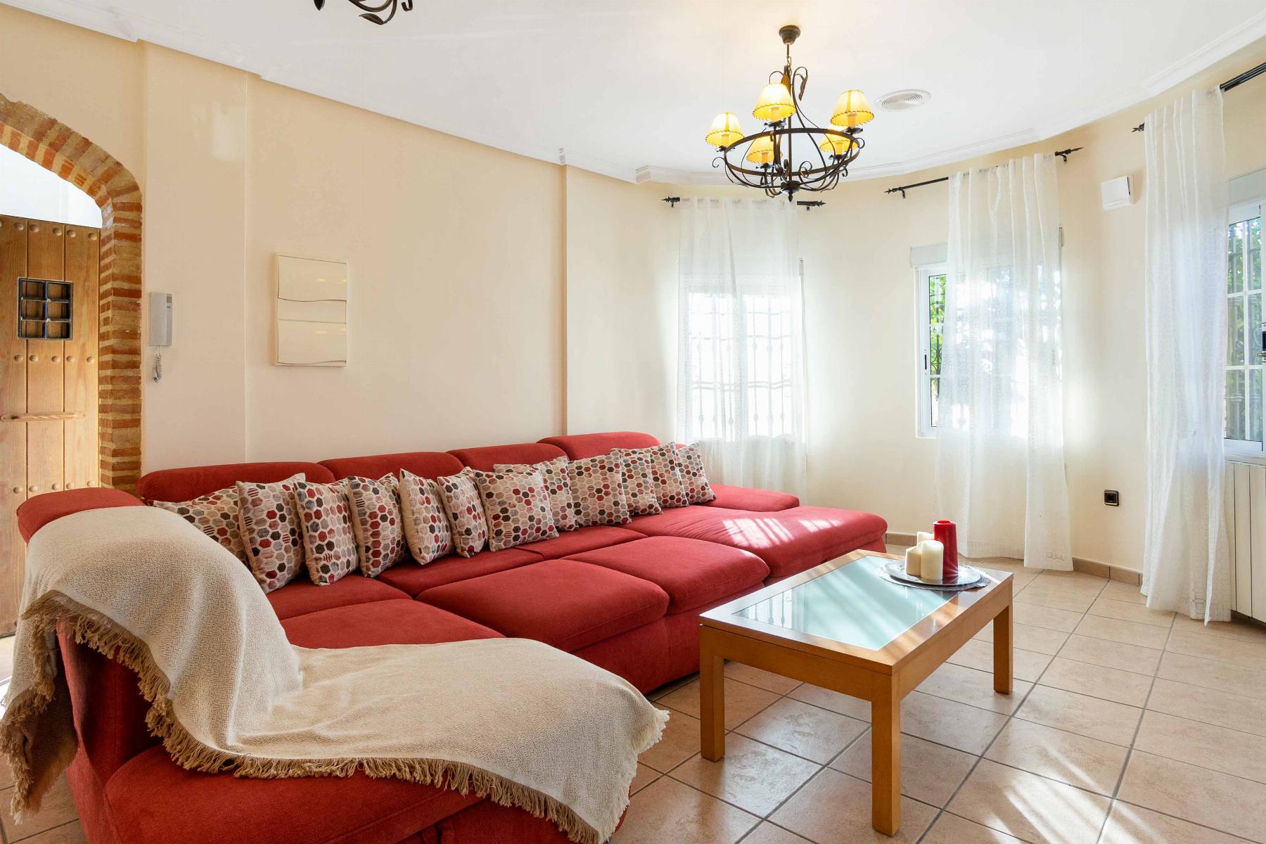 Köp av chalet i Orihuela Costa
