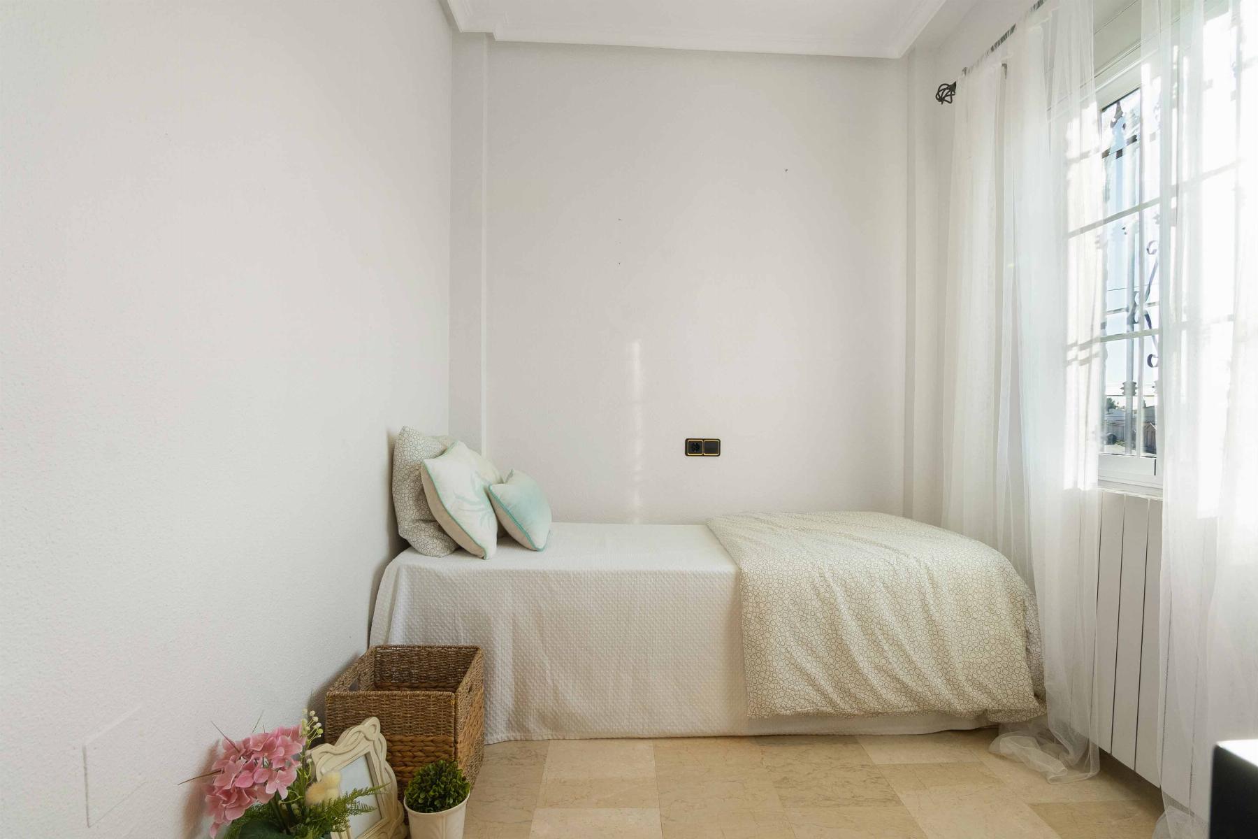 Köp av chalet i Orihuela Costa