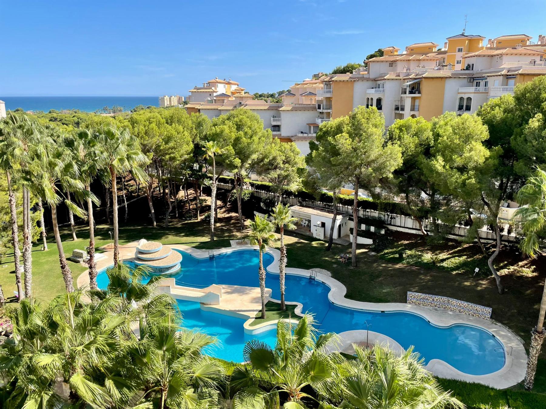 For rent of apartment in Orihuela Costa