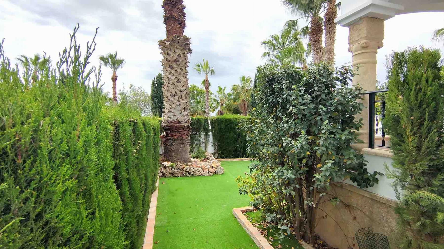For sale of apartment in Orihuela Costa