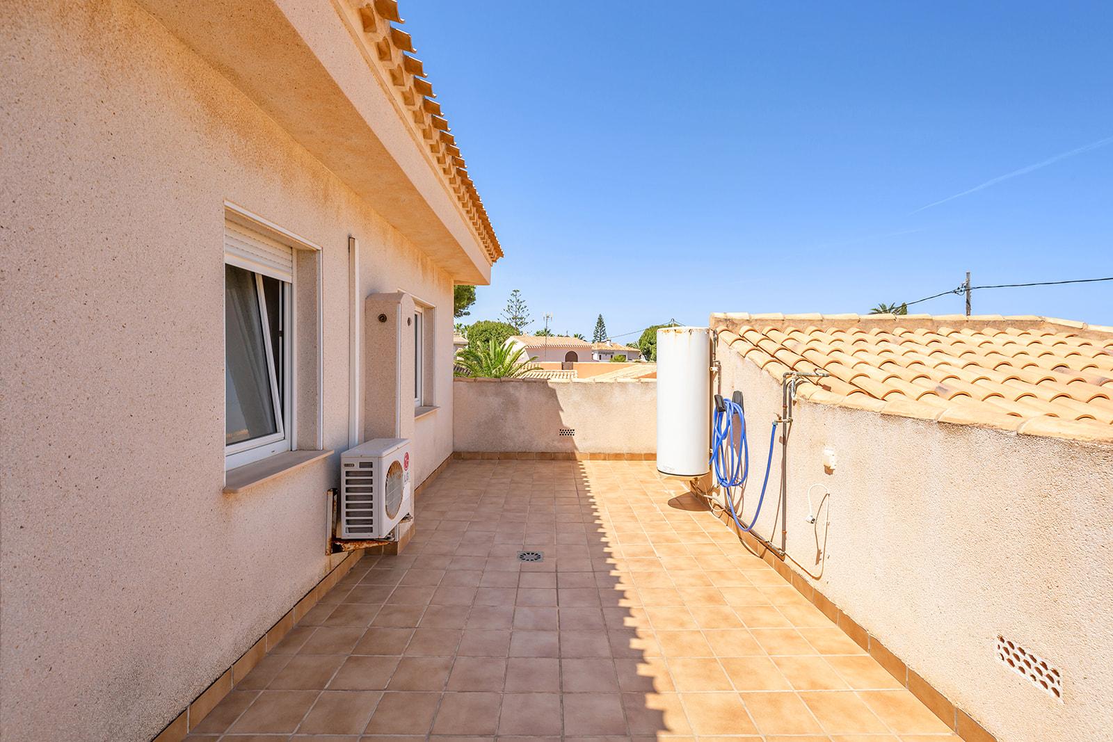 For sale of chalet in Orihuela Costa