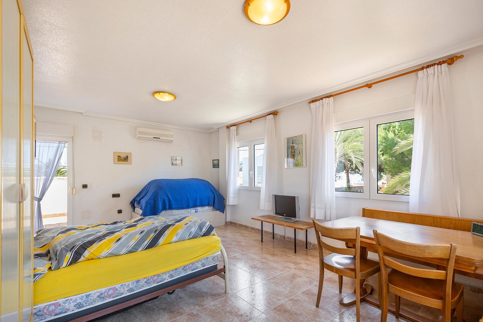 For sale of chalet in Orihuela Costa