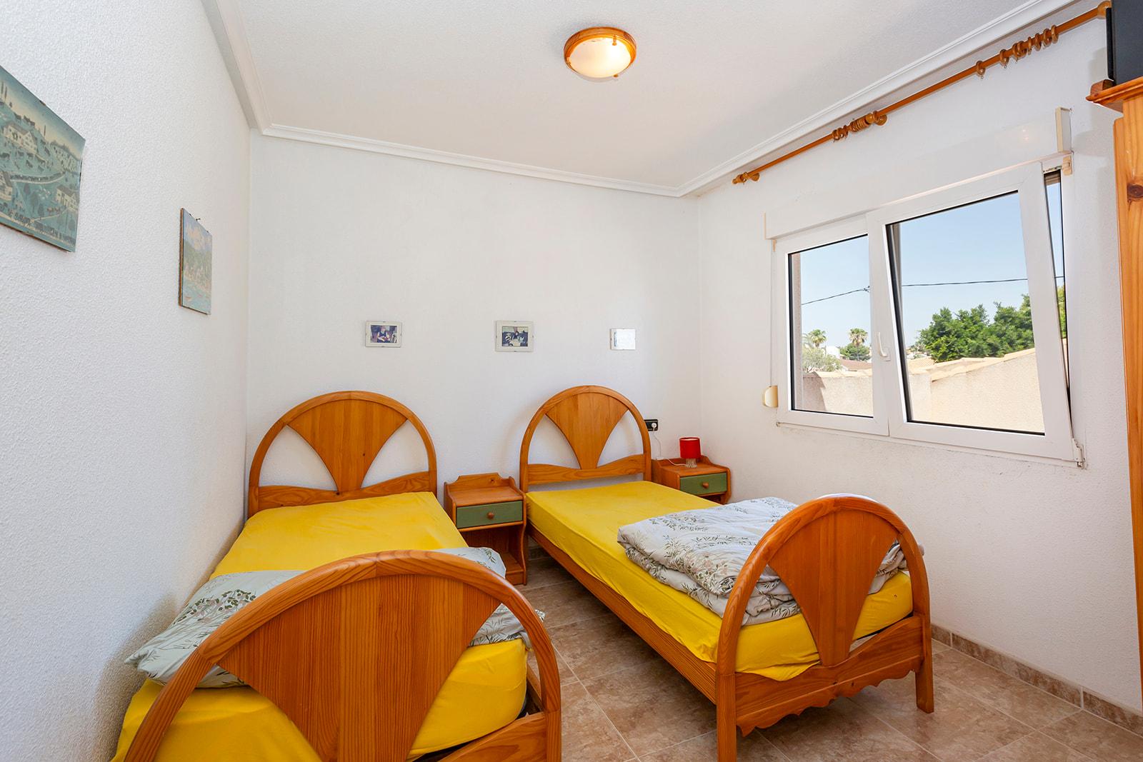 For sale of chalet in Orihuela Costa