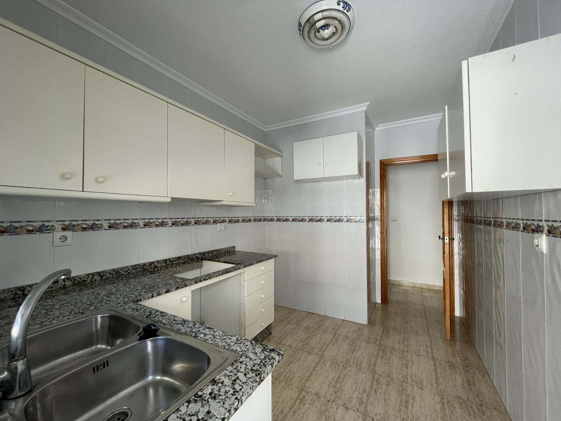 For sale of chalet in Los Alcázares