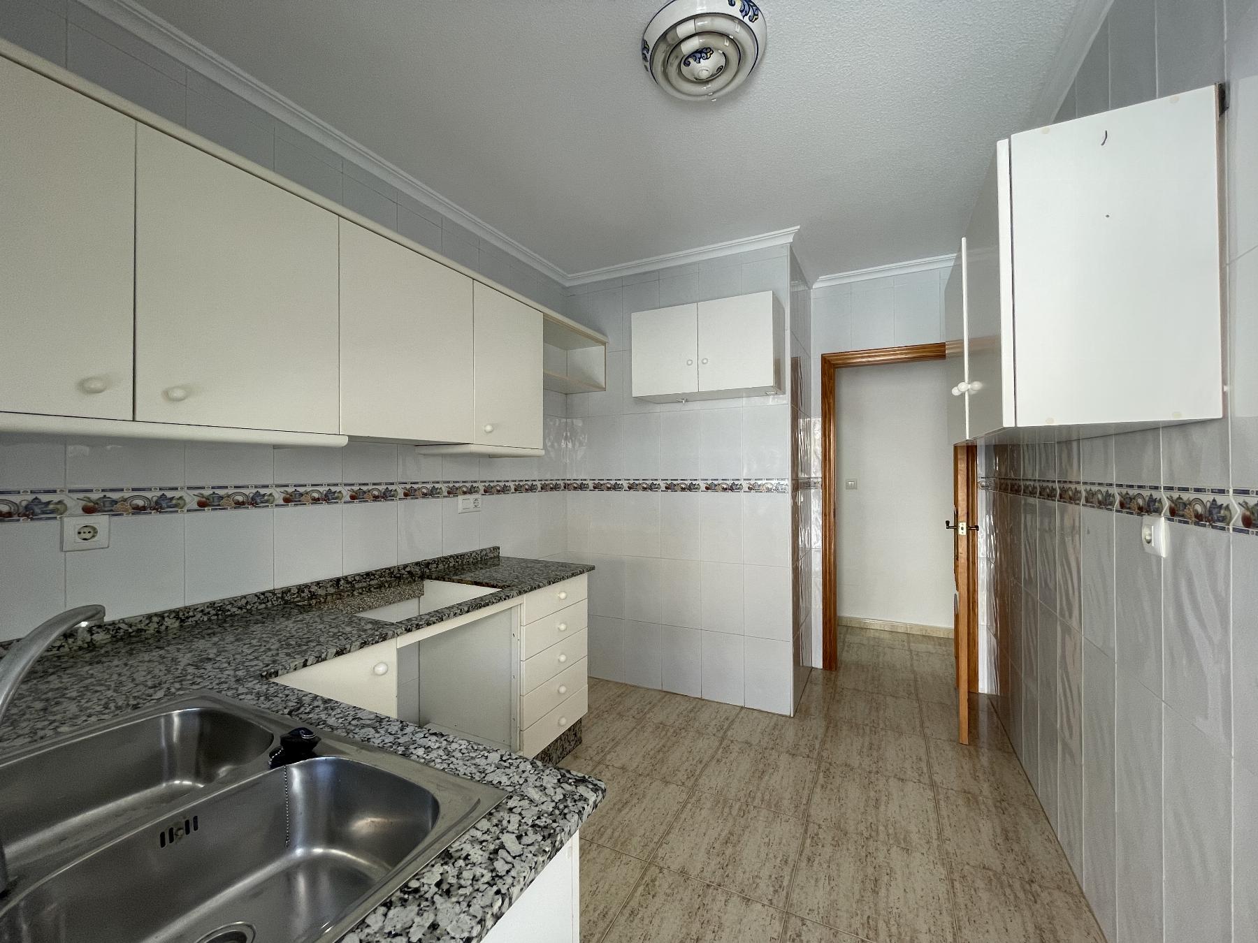 For sale of chalet in Los Alcázares