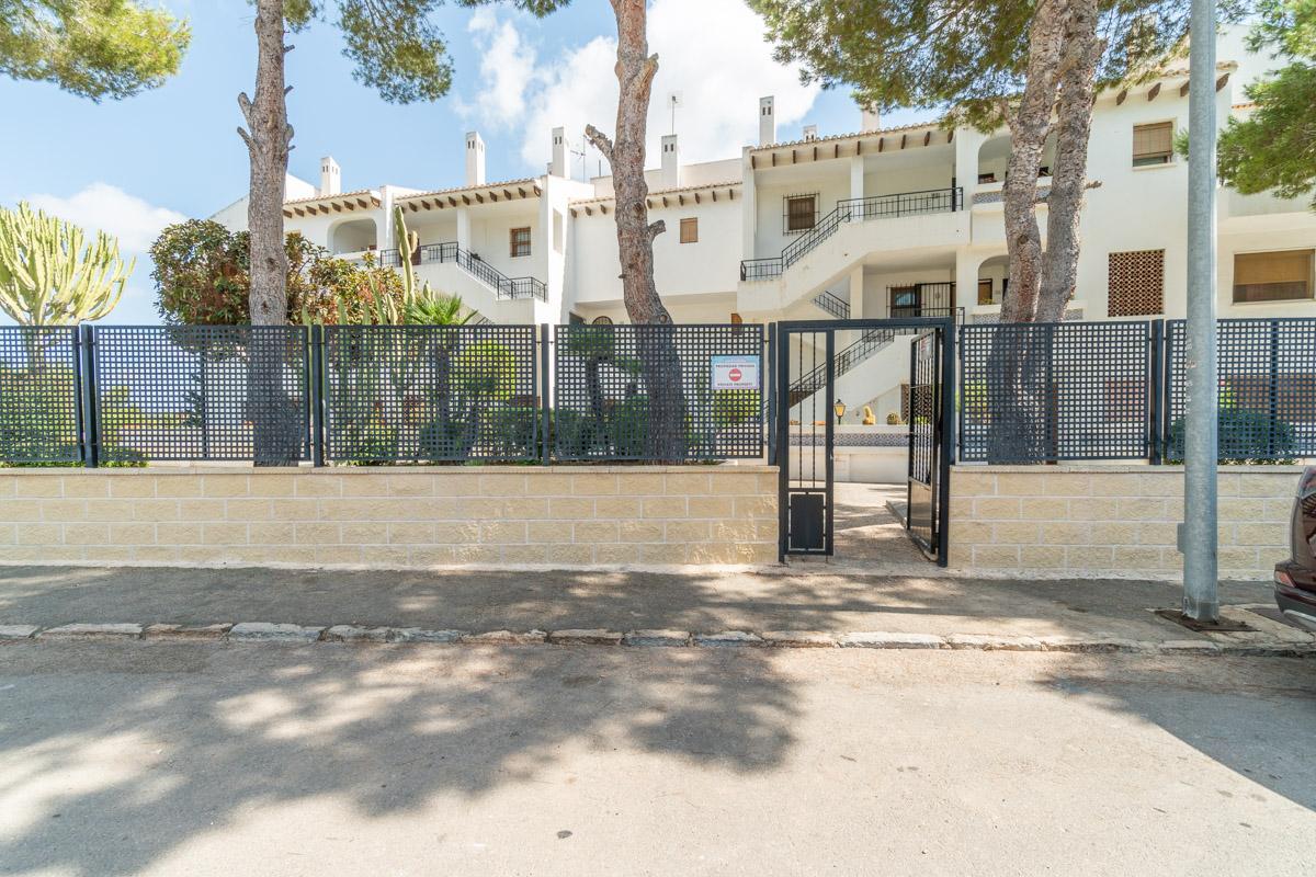 For sale of apartment in Orihuela Costa