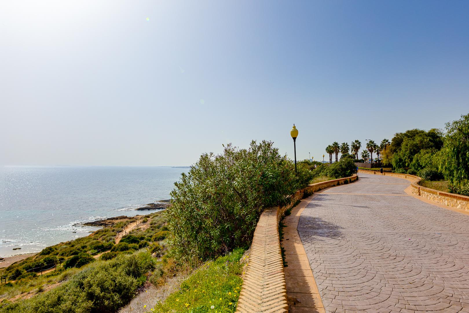 For sale of apartment in Orihuela Costa