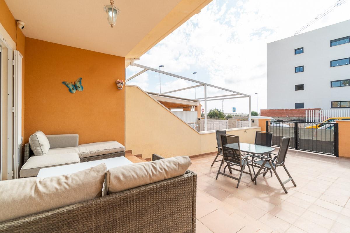 Salg av chalet i Orihuela Costa