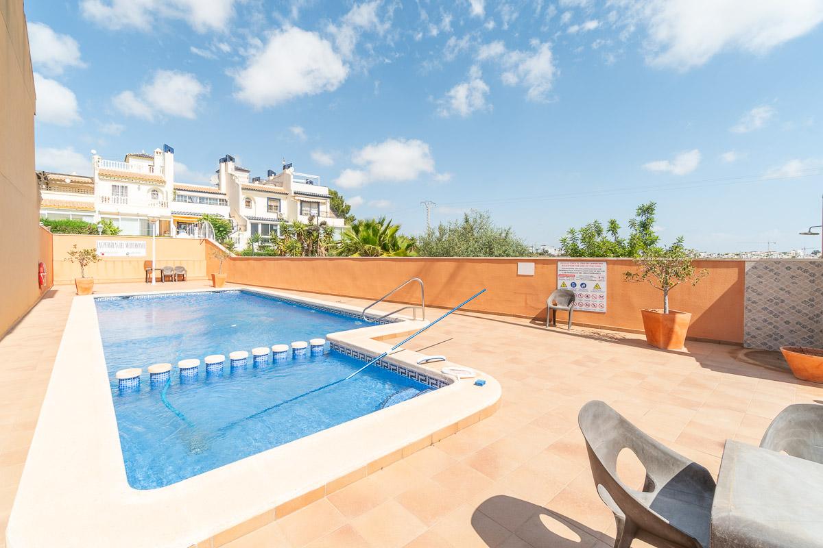 Salg av chalet i Orihuela Costa