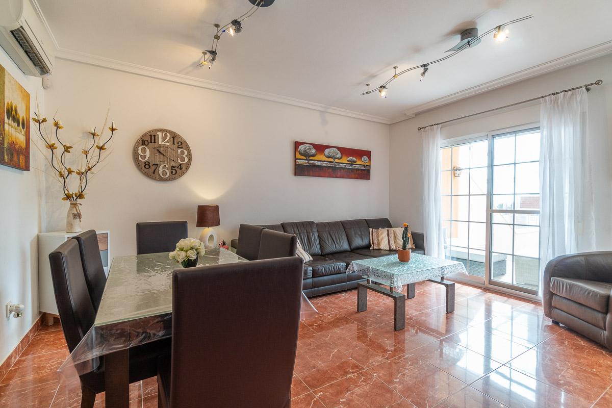 Salg av chalet i Orihuela Costa