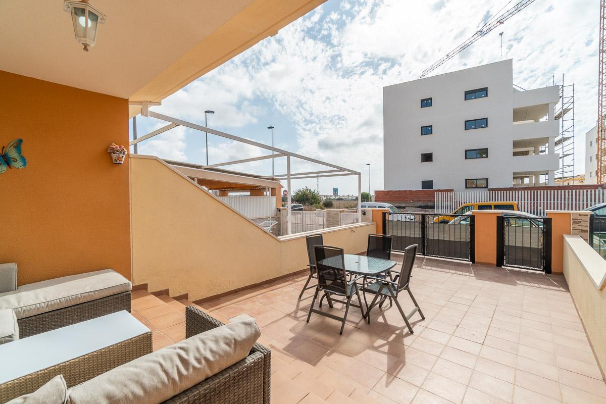 Salg av chalet i Orihuela Costa