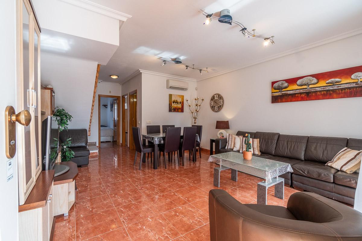 Salg av chalet i Orihuela Costa